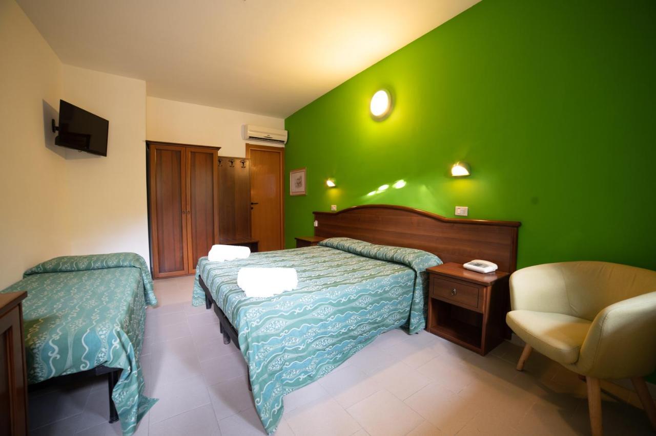 Hotel Villa A Mare ローディ・ガルガーニコ エクステリア 写真