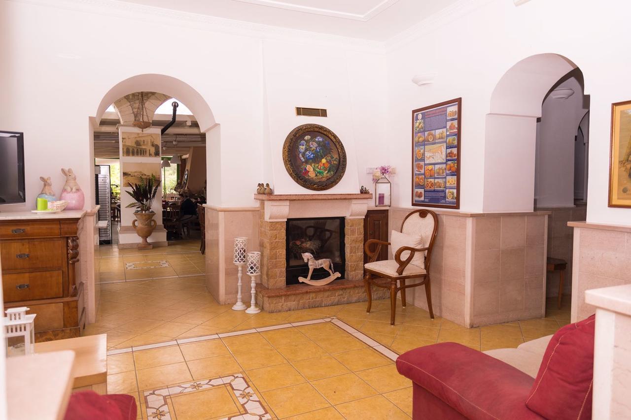 Hotel Villa A Mare ローディ・ガルガーニコ エクステリア 写真